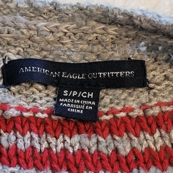 American Eagle Outfitters Aztec Fringed Women's Cardigan Sweater Small - Picture 10 of 15